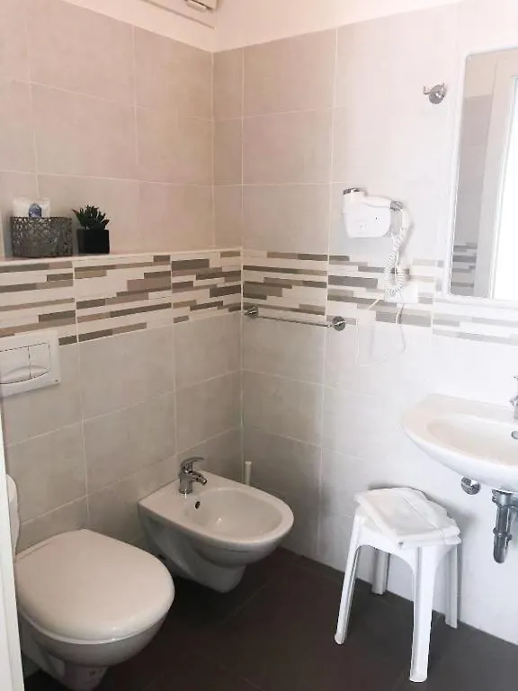 Hotel Gin Sul Mare Rimini 3*,  Italy