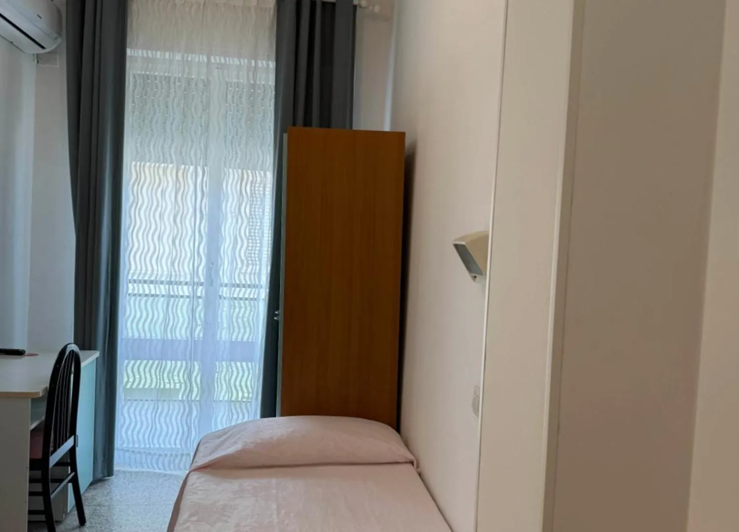 Hotel Gin Sul Mare Римини