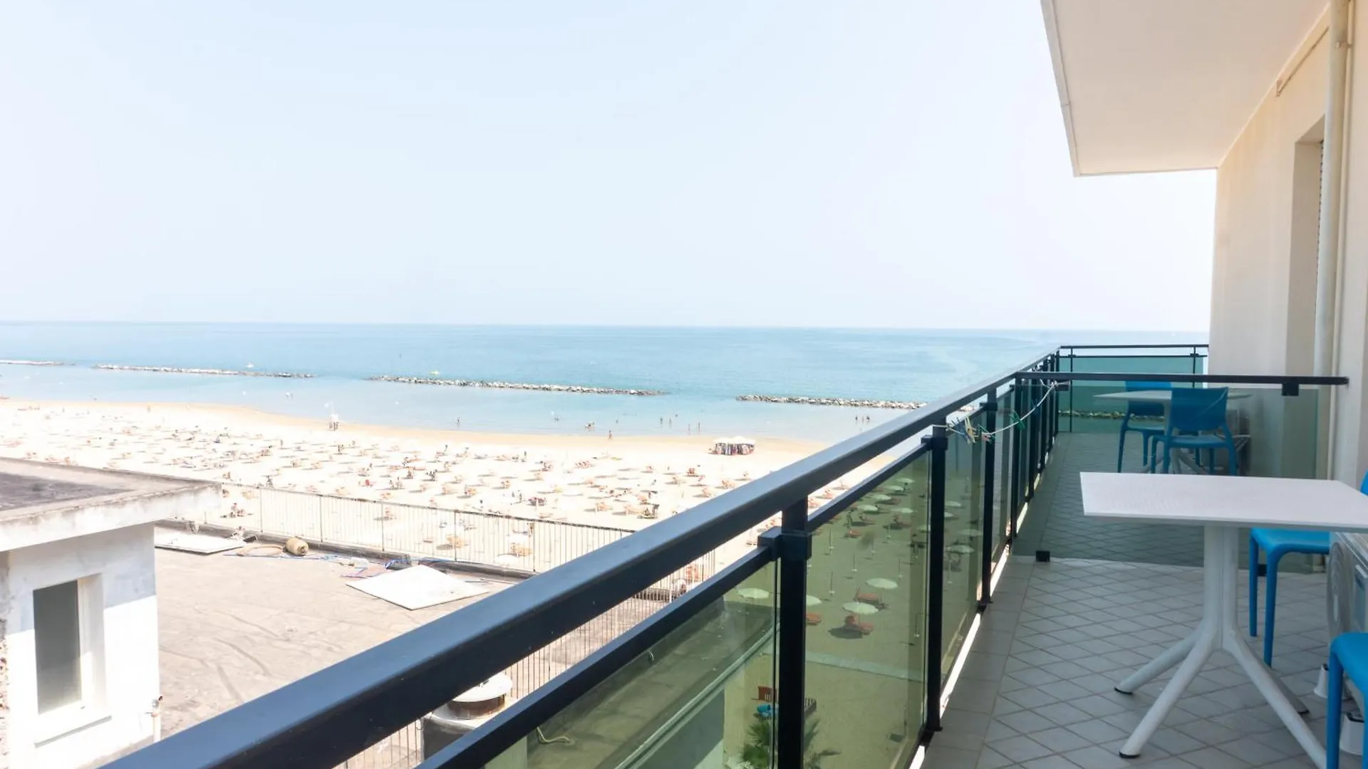 Hotel Gin Sul Mare Римини